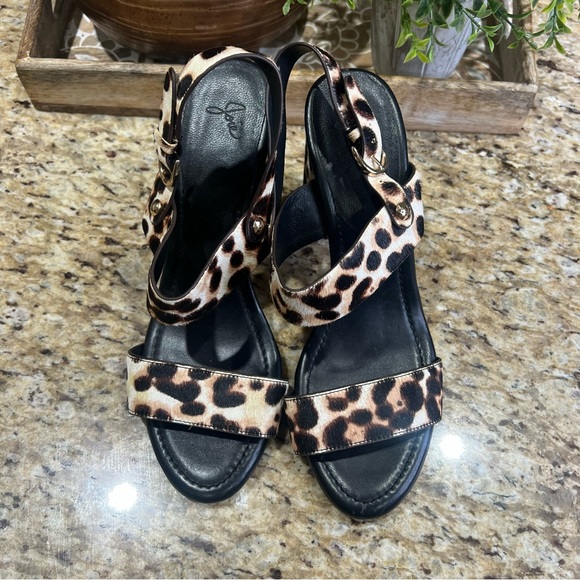 Joie Lakin Fur Slingback Block Heel Sandals In Snow Leopard 40 - Picture 4 of 10